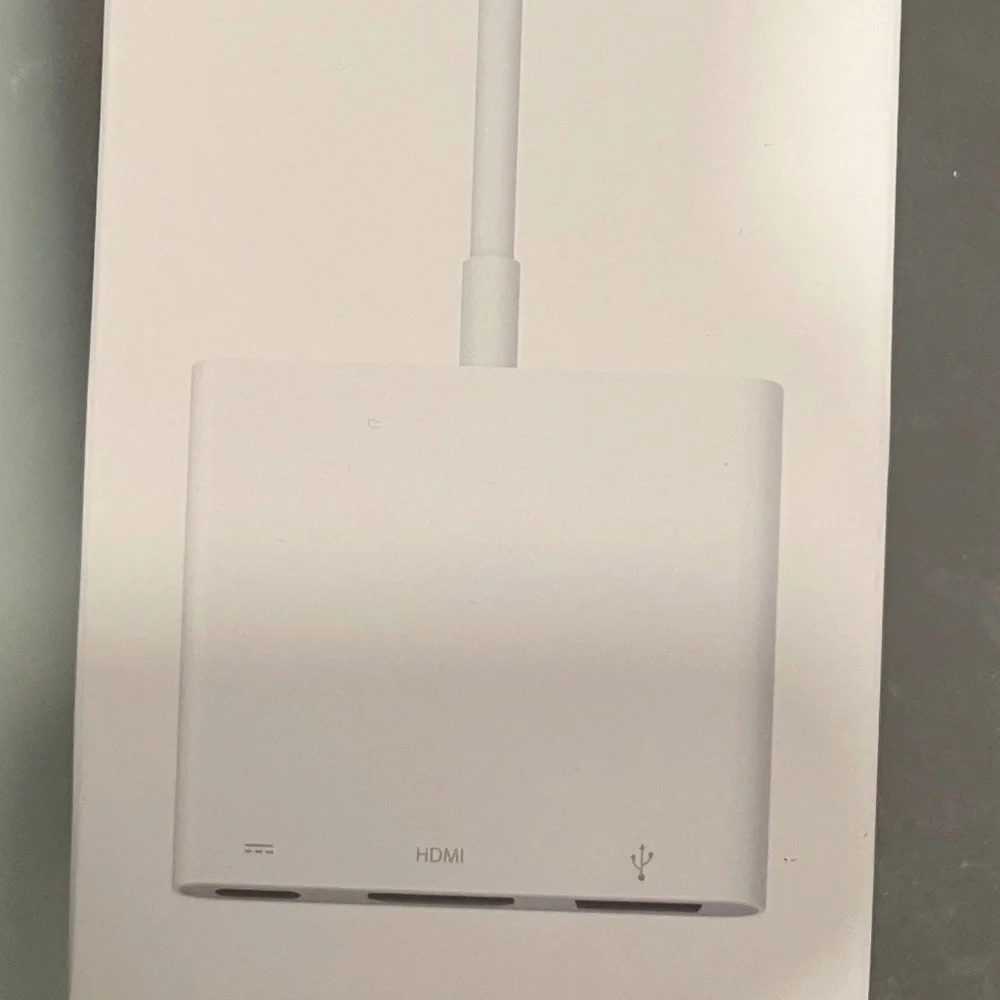 Apple USB-C Digital AV Multiport Adapter